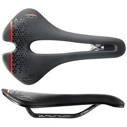 Selle SAN MARCO Aspide Short Open-Fit Carbon FX